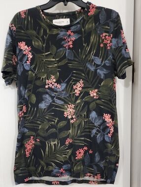 Abercrombie & Fitch Black Tropical Tee with Green and Pink Print